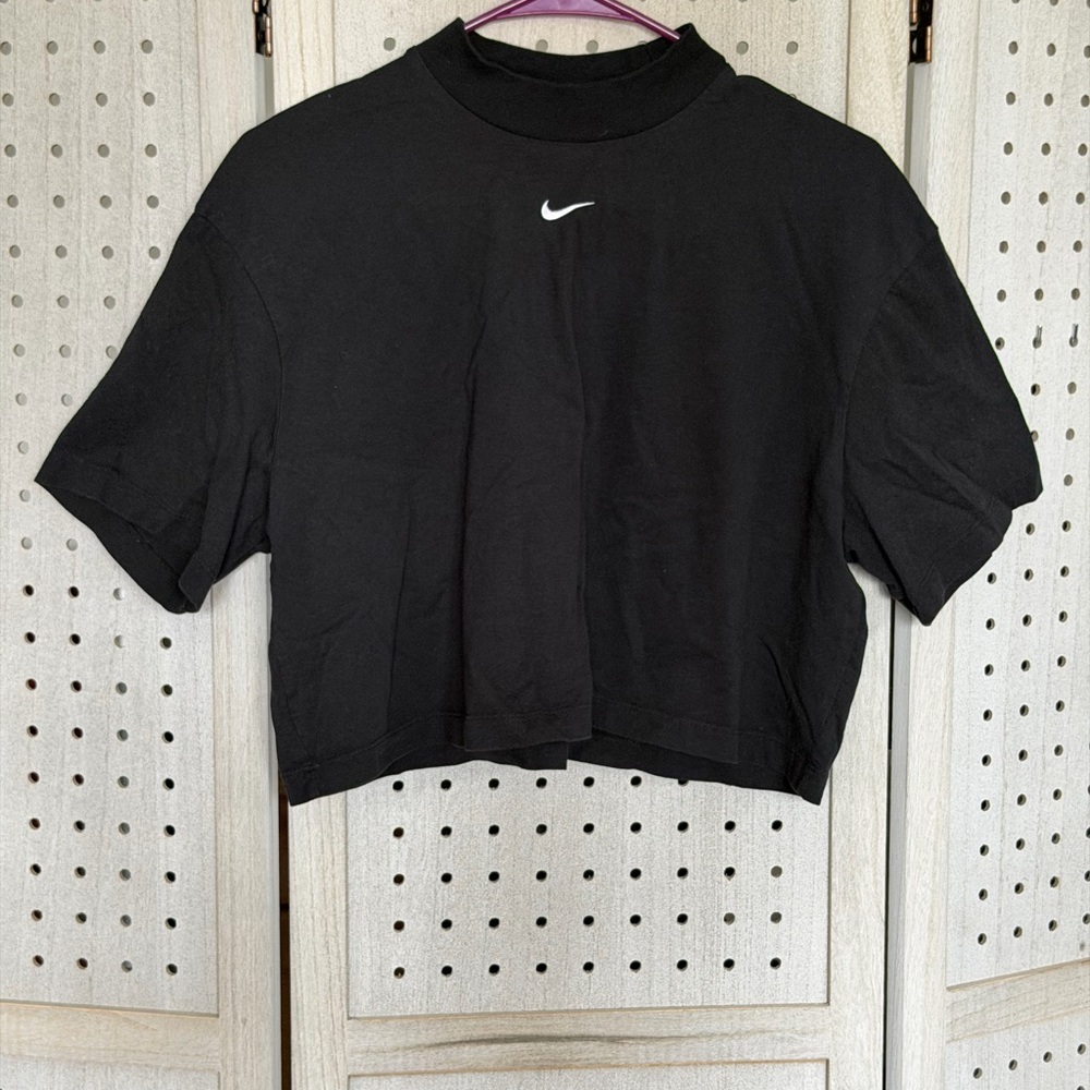 Nike Women's Black Crop Top
